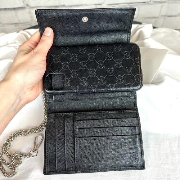 PRADA Black Saffiano Leather Compact wallet Crossbody - Picture 15 of 16
